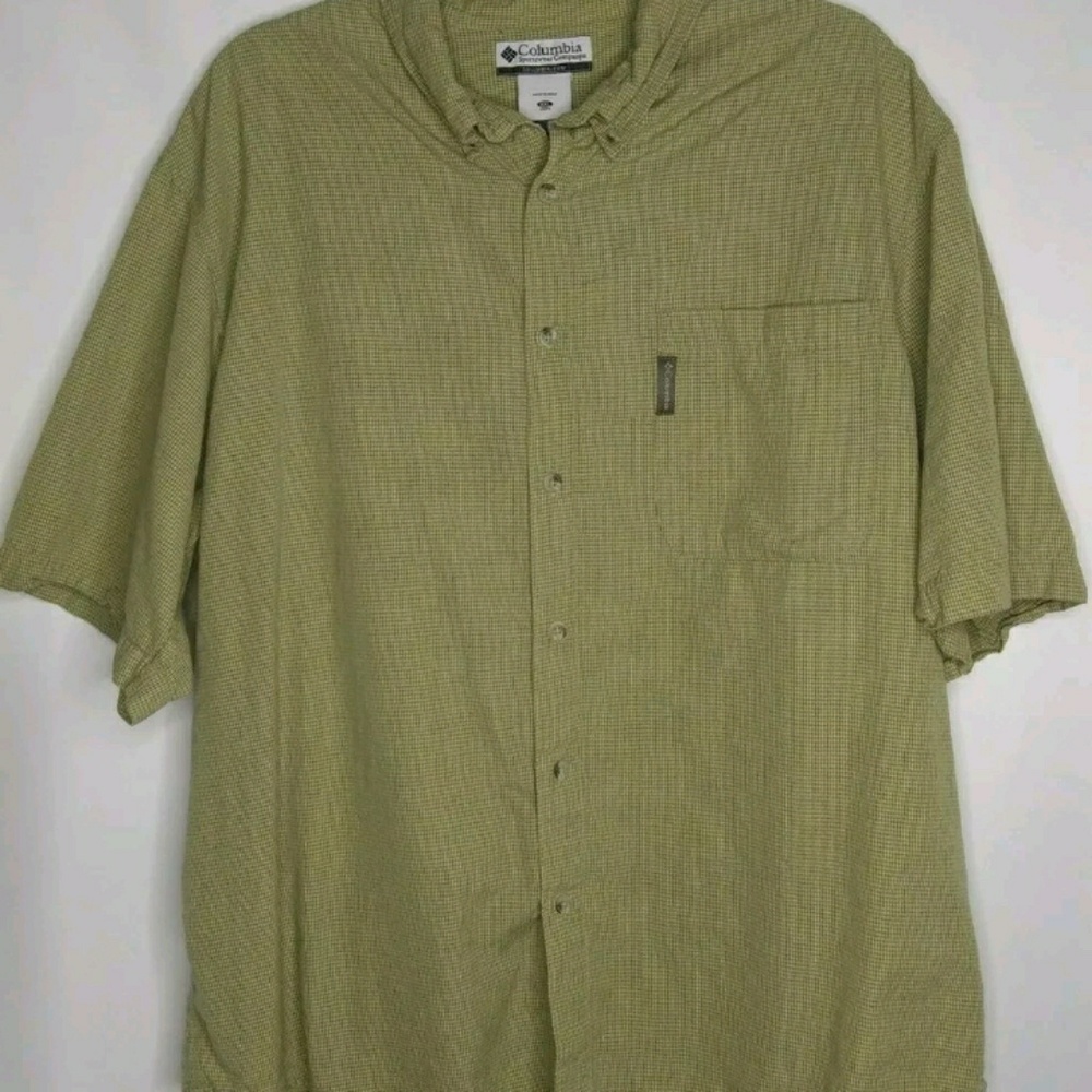 Columbia Gingham Short Sleeve Button Down 
